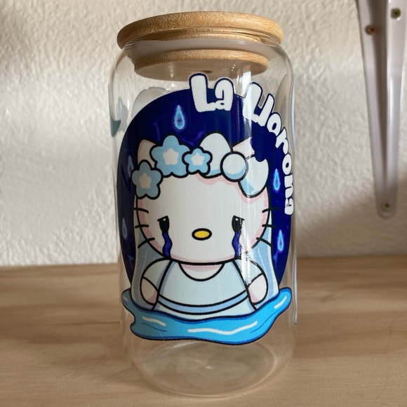 Hello kitty “la llorona” cup - Picture 3 of 5